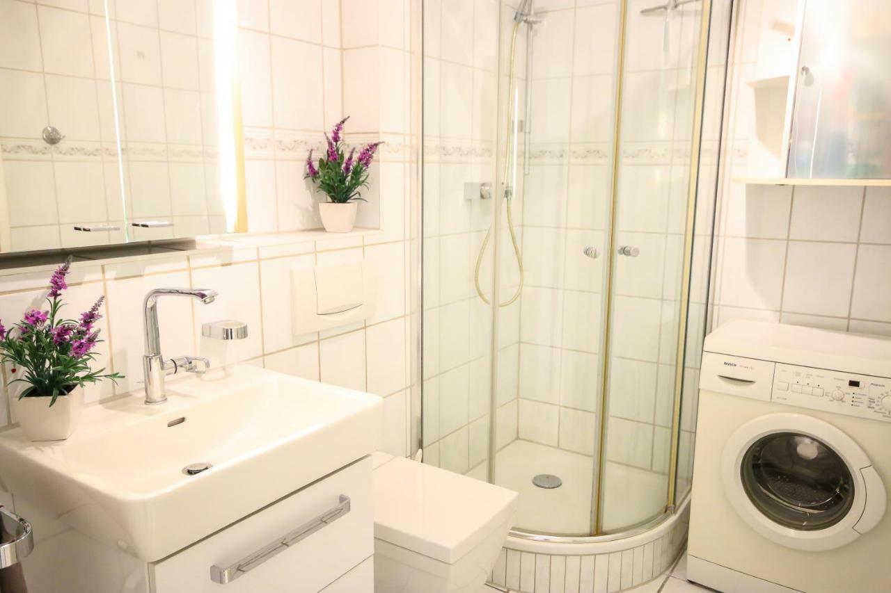 רוסטוק Ferienwohnung Min Herzing מראה חיצוני תמונה